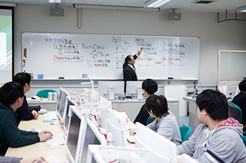 実習室（電子情報系）／G棟